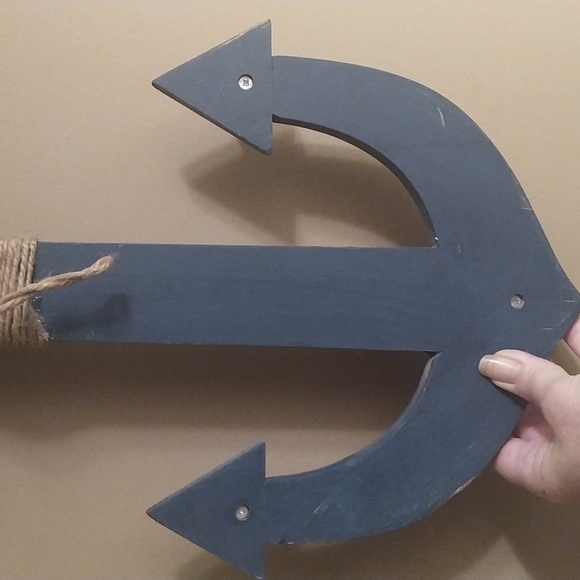 Wood Anchor Wall Decor with 3 dowel pegs and rope accent - Nautical Blue - Picture 5 of 5